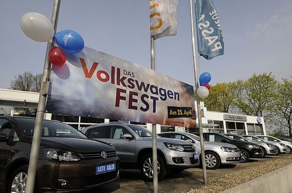 25.4.2015 - Das Volkswagen Fest bei Auto-Adler error_file_does_not_exist